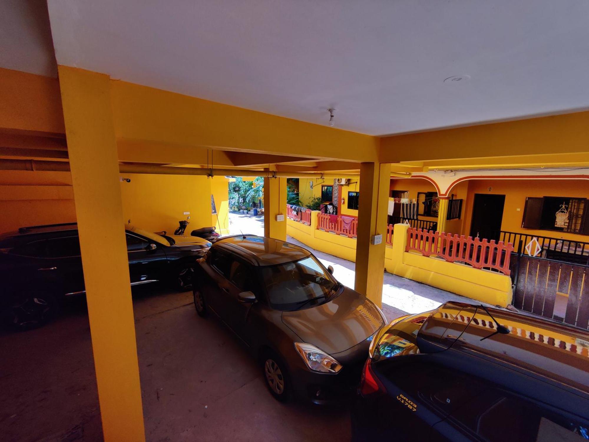 Sai Guru Guest House Анжуна Экстерьер фото