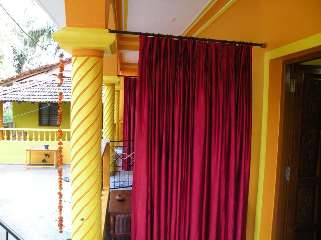 Sai Guru Guest House Анжуна Номер фото